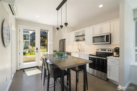 1462 Bighorn Way Chelan WA 98816