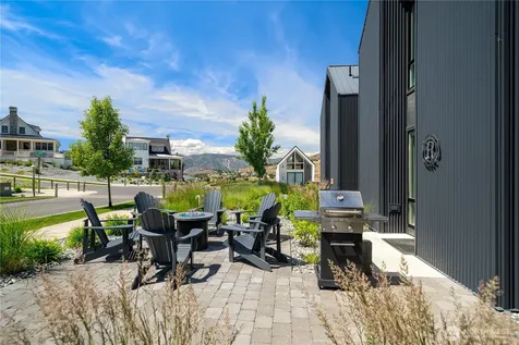 1462 Bighorn Way Chelan WA 98816