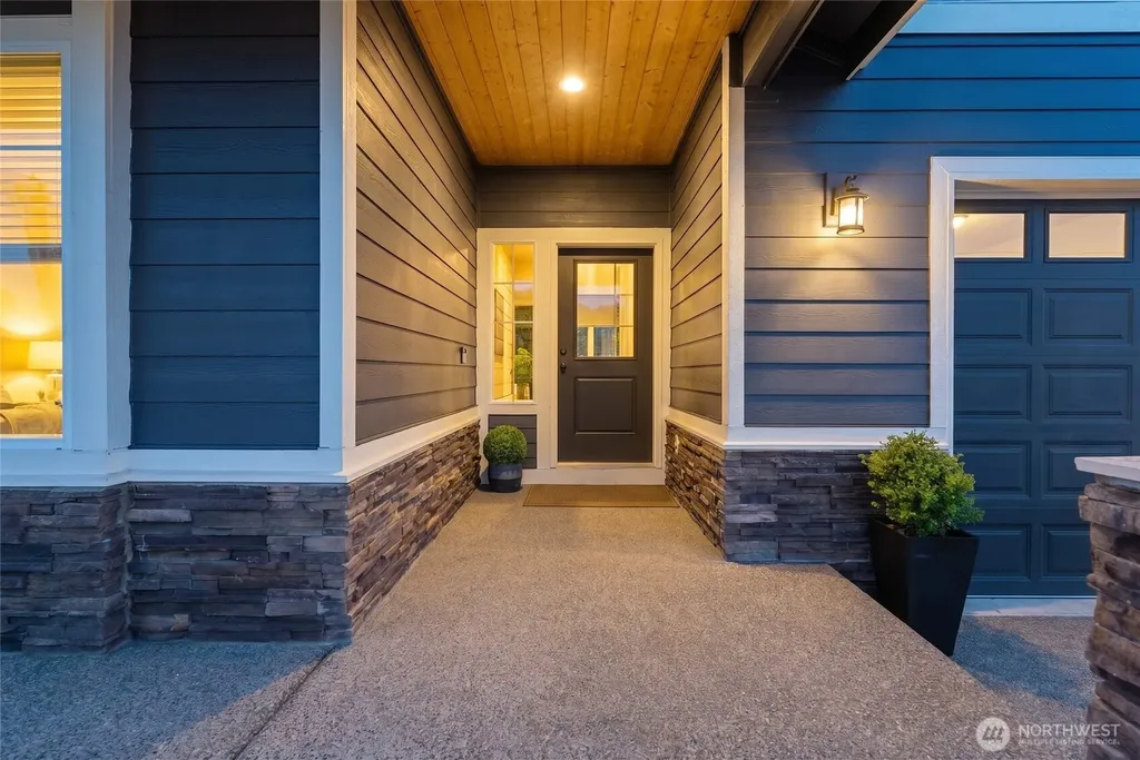 3489 Division Street Enumclaw WA 98022