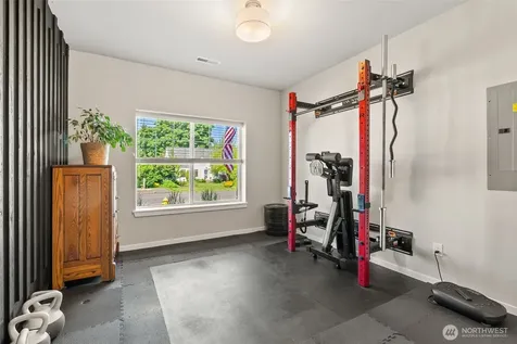 3489 Division Street Enumclaw WA 98022