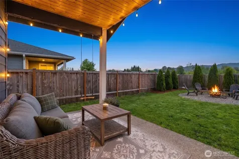3489 Division Street Enumclaw WA 98022