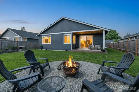 3489 Division Street Enumclaw WA 98022