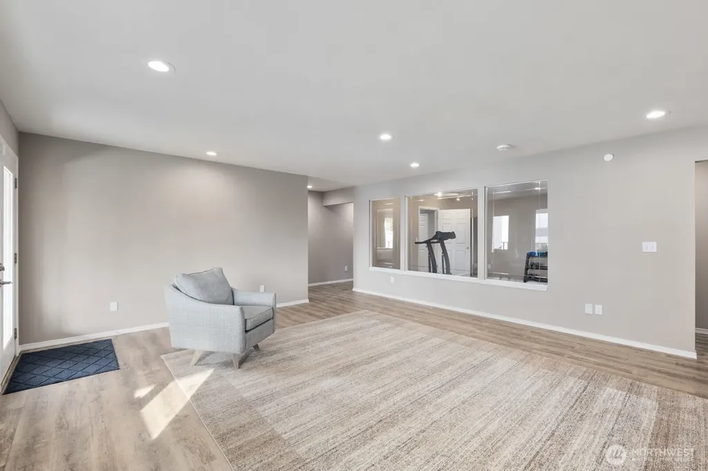 30825 36th Court SW Federal Way WA 98023