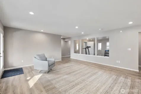 30825 36th Court SW Federal Way WA 98023
