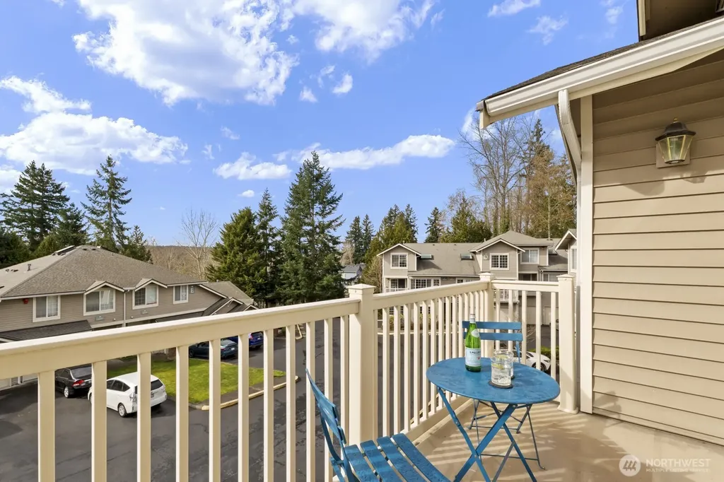 18560 NE 57th Street Redmond WA 98052