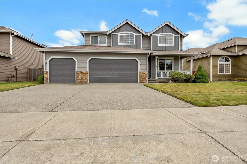 1522 Daffodil Avenue NE Orting WA 98360