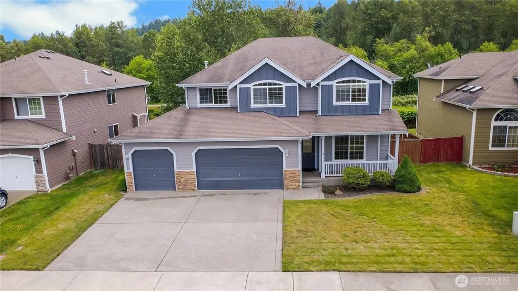 1522 Daffodil Avenue NE Orting WA 98360