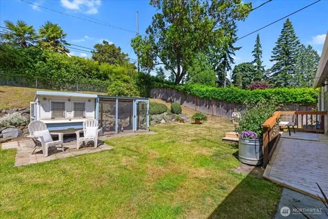16237 10th Avenue NE Shoreline WA 98155