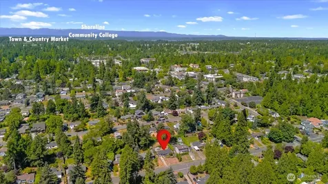 16237 10th Avenue NE Shoreline WA 98155