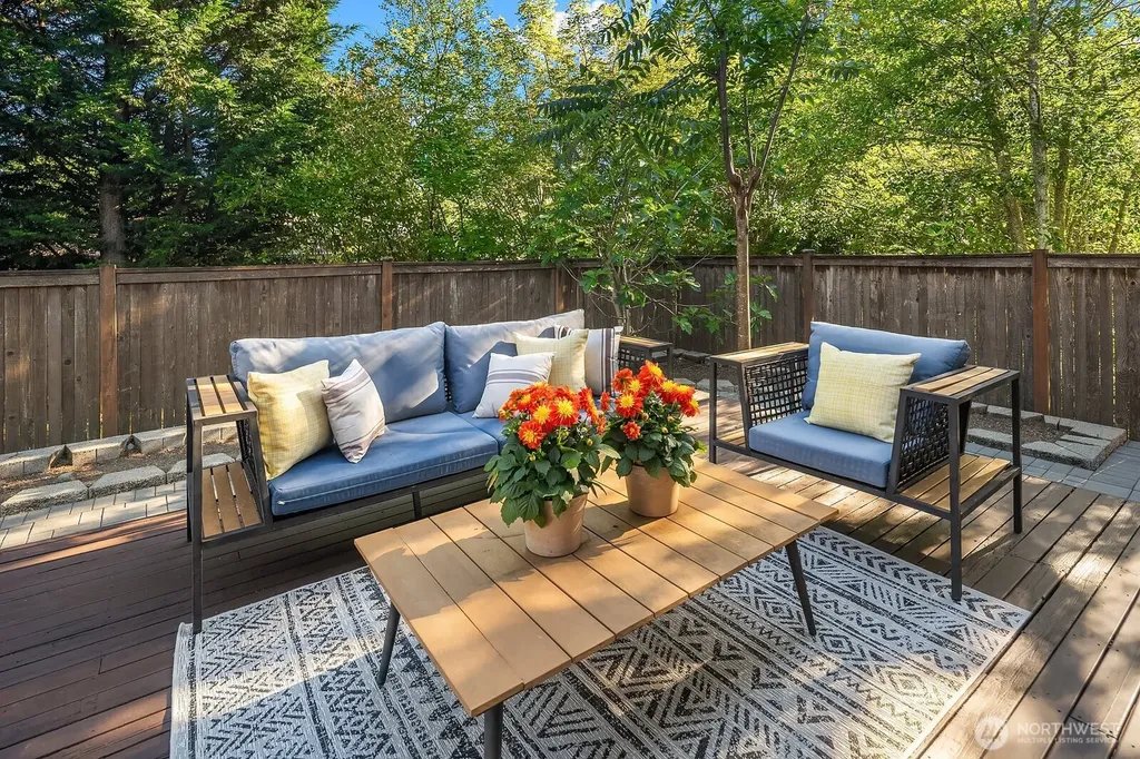 16137 Northup Way Bellevue WA 98008