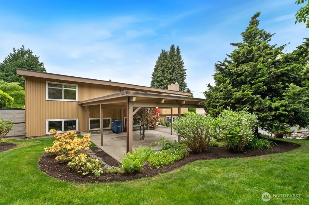 1623 2nd Street Kirkland WA 98033