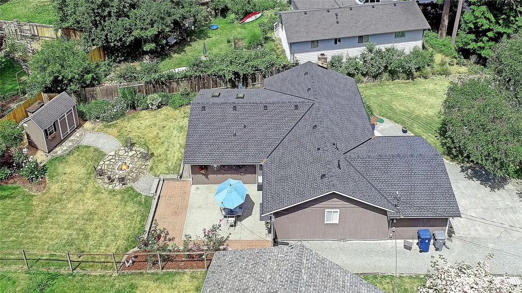 2942 Janet Avenue Camano Island WA 98282
