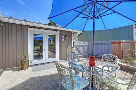 2942 Janet Avenue Camano Island WA 98282