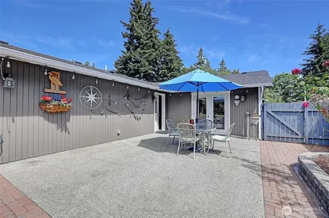 2942 Janet Avenue Camano Island WA 98282