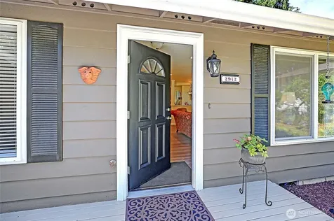 2942 Janet Avenue Camano Island WA 98282