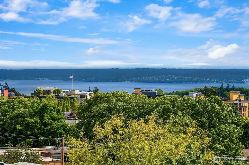 1508 18th Avenue Seattle WA 98122
