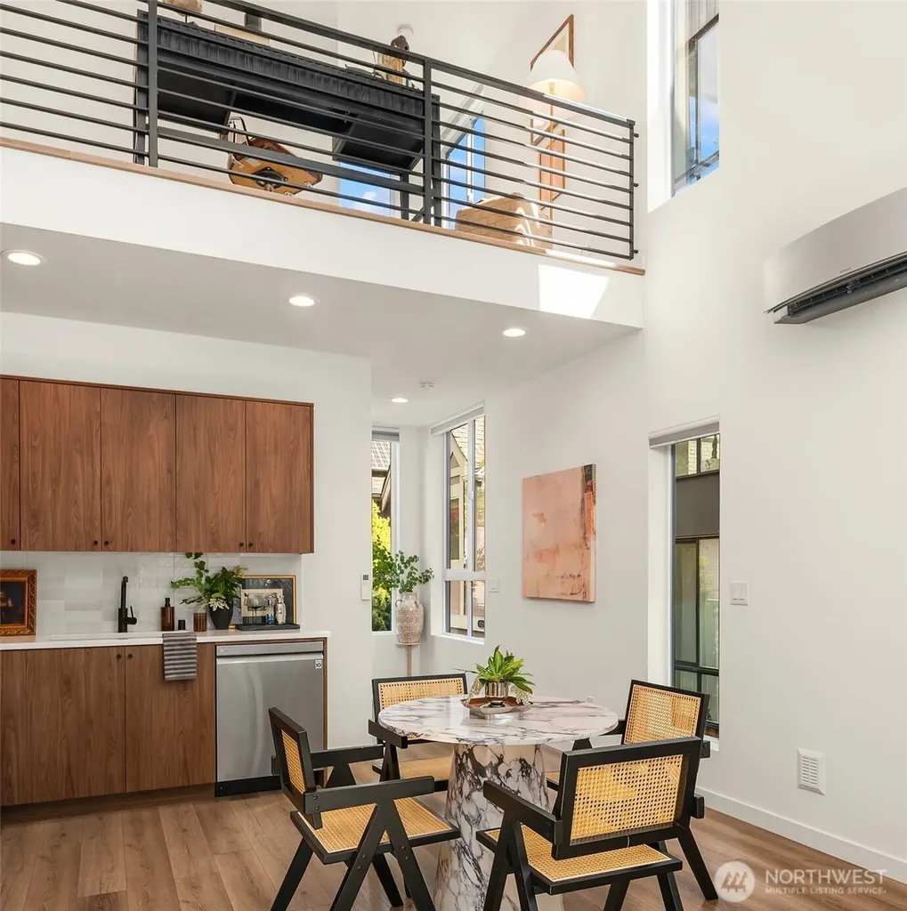 1508 18th Avenue Seattle WA 98122