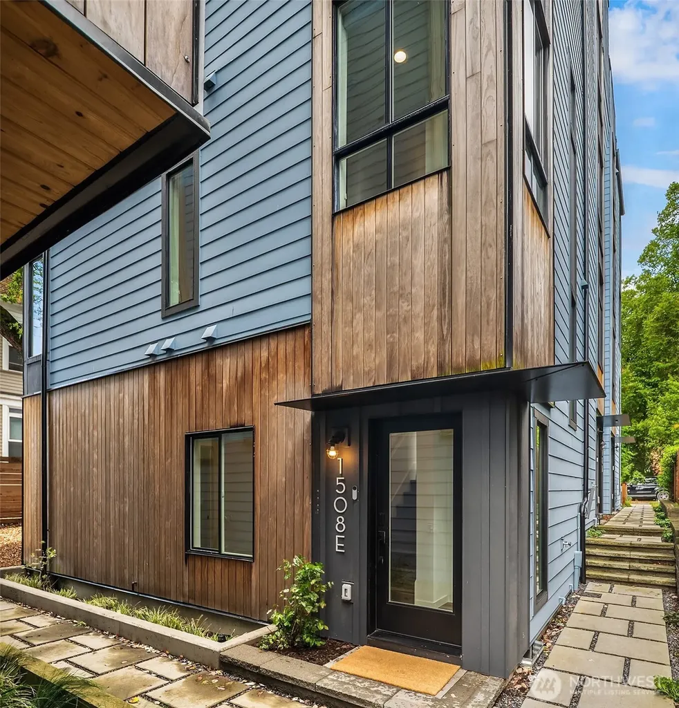 1508 18th Avenue Seattle WA 98122