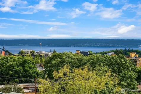 1508 18th Avenue Seattle WA 98122