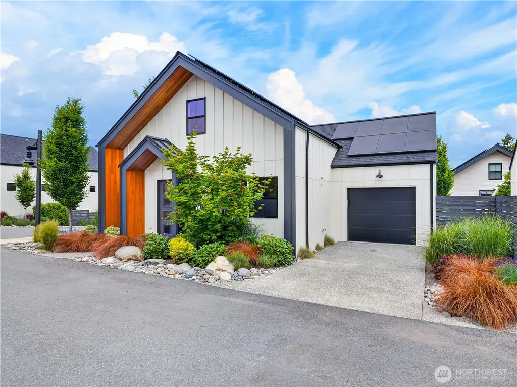 3914 Crosswinds Court Anacortes WA 98221