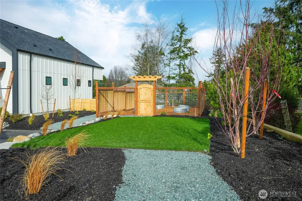 3914 Crosswinds Court Anacortes WA 98221