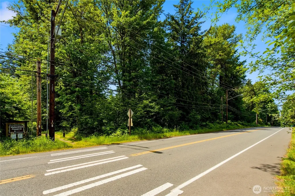 21 NE 133rd Street Woodinville WA 98077