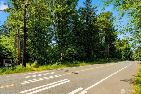 21 NE 133rd Street Woodinville WA 98077
