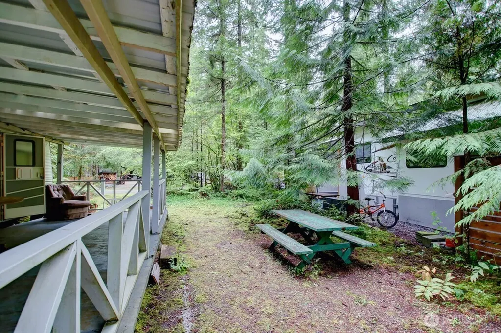123 Jasper Trail Deming WA 98244