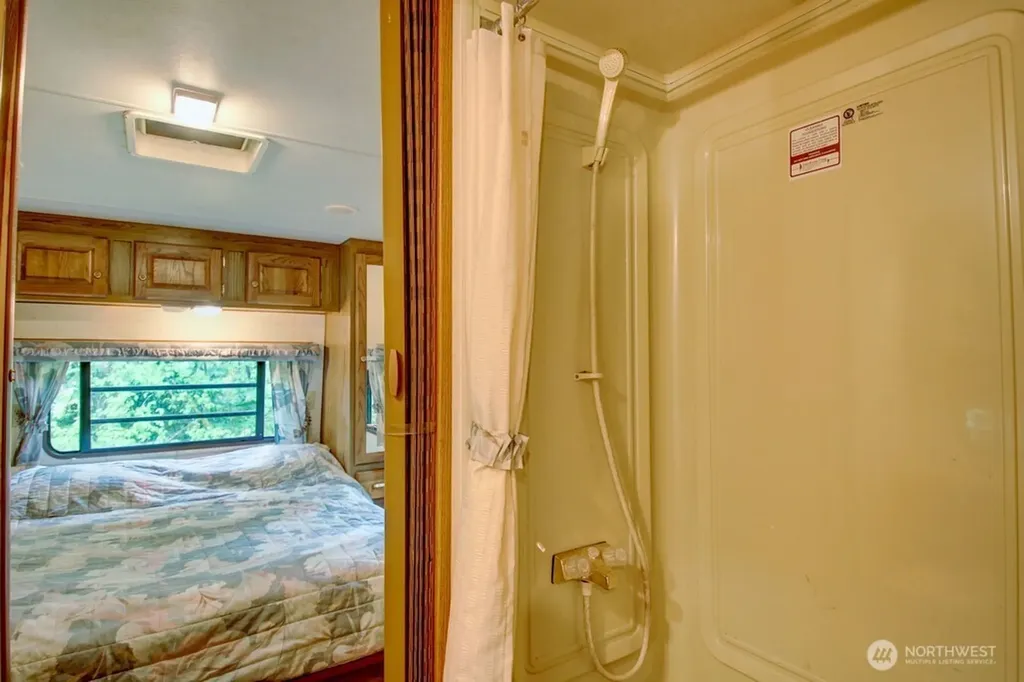 123 Jasper Trail Deming WA 98244
