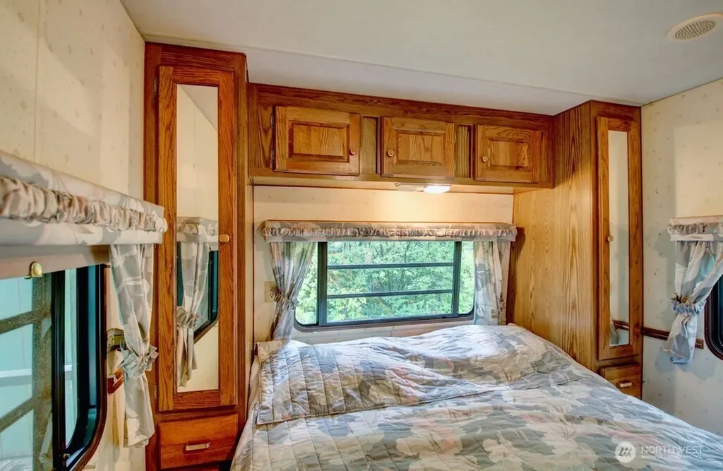 123 Jasper Trail Deming WA 98244