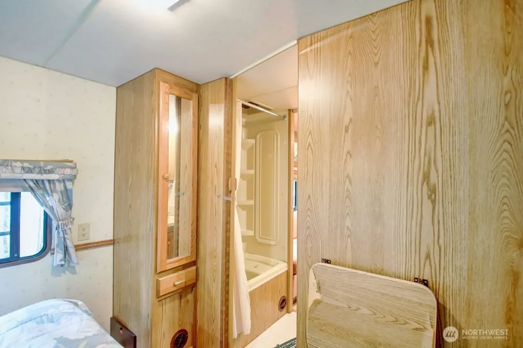 123 Jasper Trail Deming WA 98244