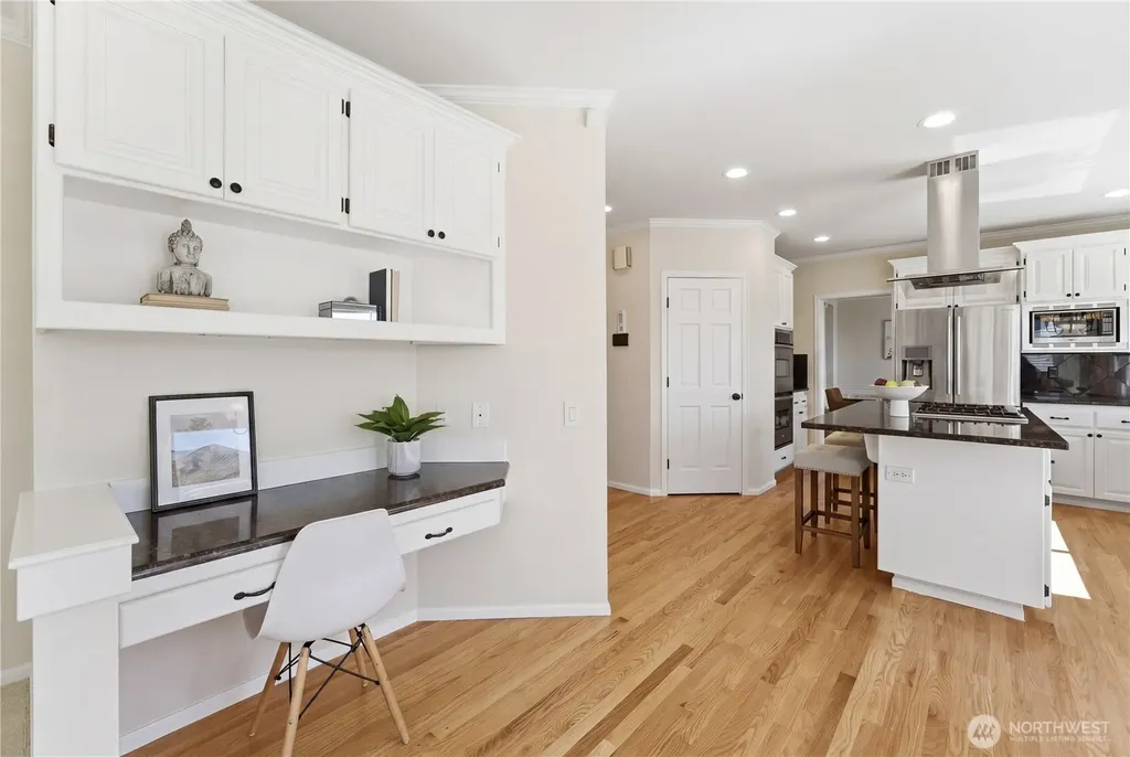 11910 59 Avenue W Mukilteo WA 98275