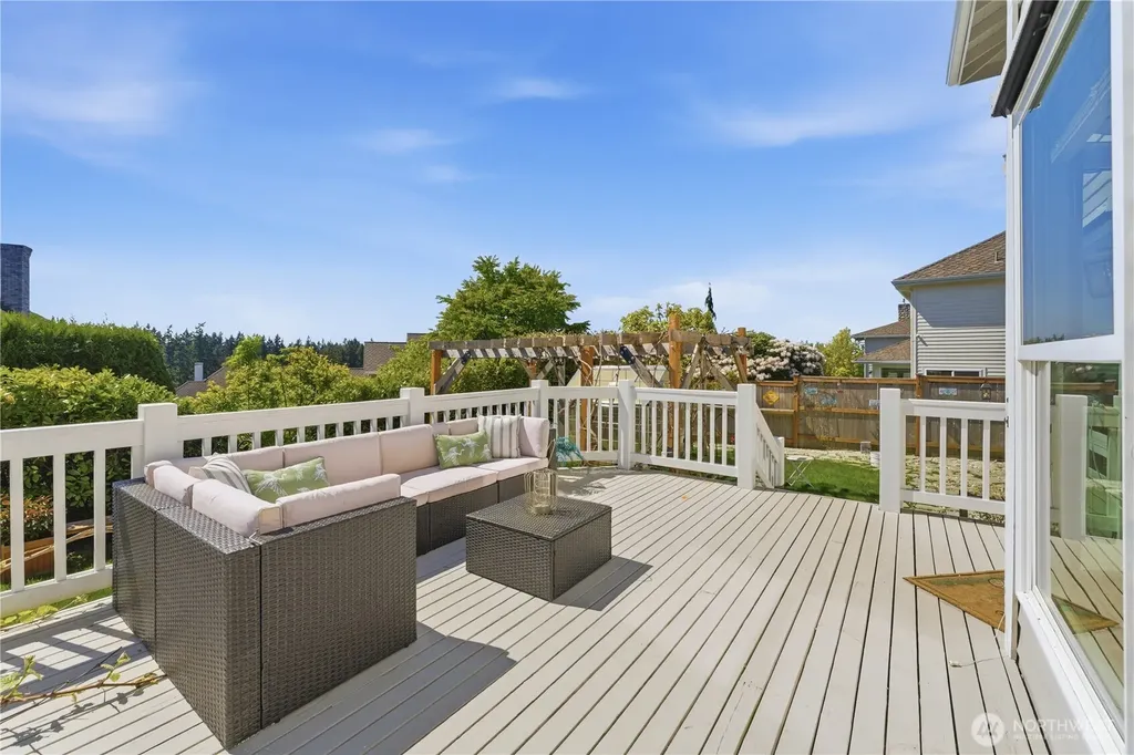 11910 59 Avenue W Mukilteo WA 98275