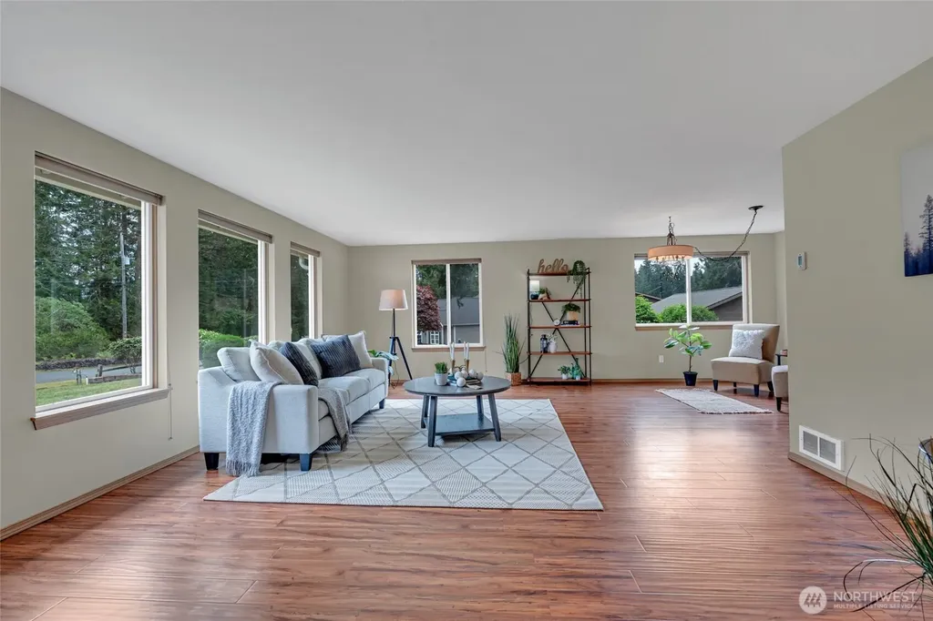 2380 E Saint Andrews Drive Shelton WA 98584