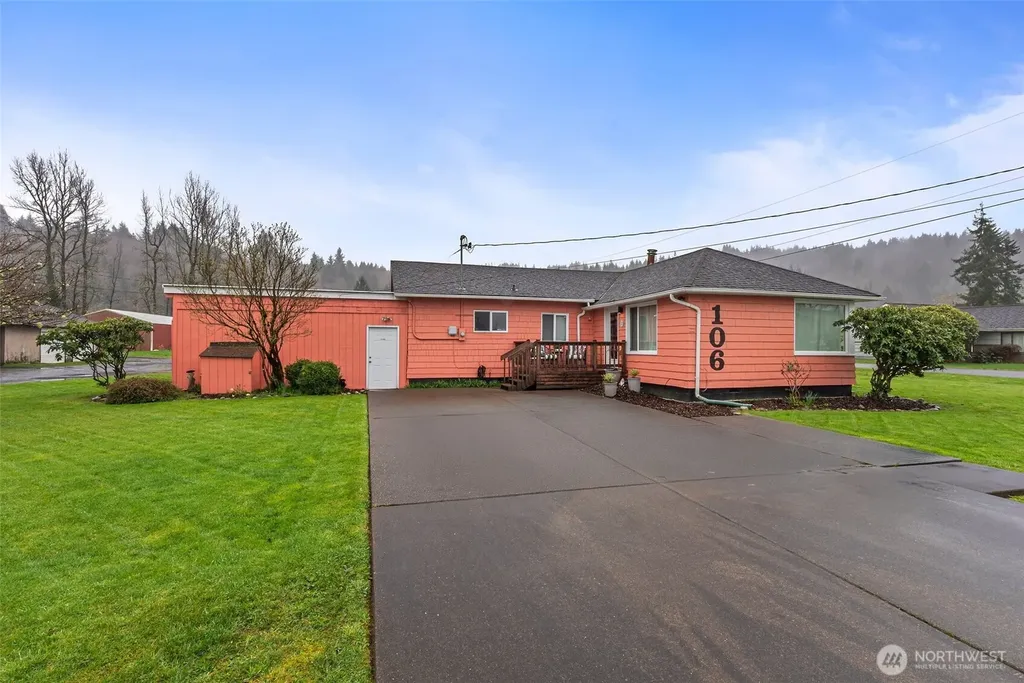 106 First Street E South Bend WA 98586