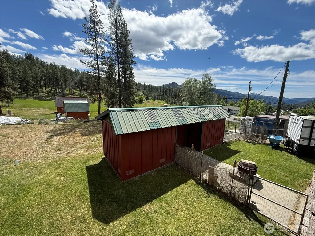 54 N Klondike Road Republic WA 99166