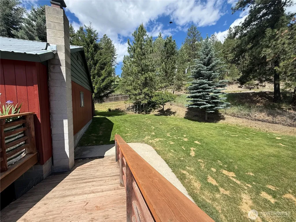 54 N Klondike Road Republic WA 99166