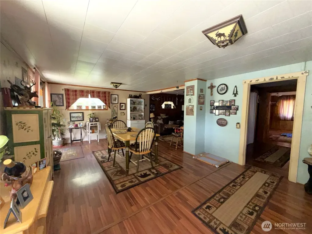 54 N Klondike Road Republic WA 99166