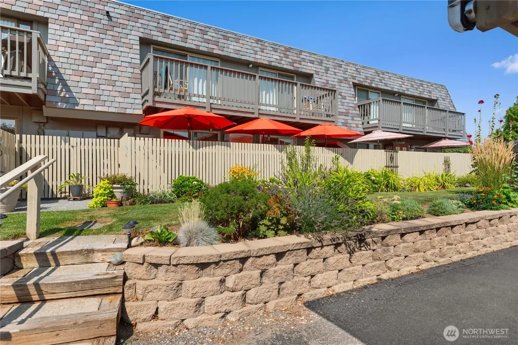 1535 Castlerock Avenue Wenatchee WA 98801
