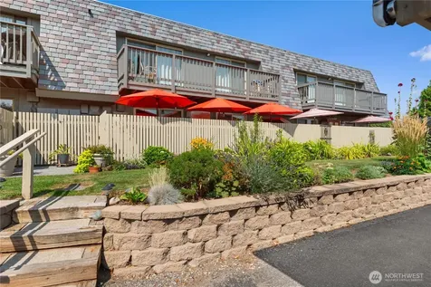1535 Castlerock Avenue Wenatchee WA 98801