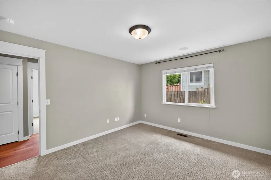 1203 30th Street Anacortes WA 98221