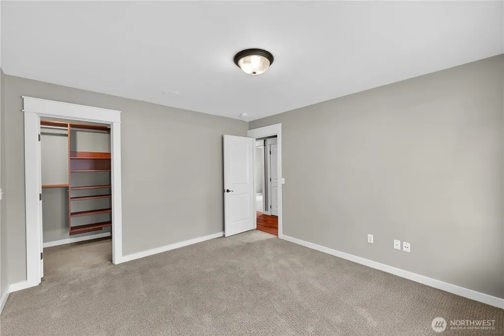 1203 30th Street Anacortes WA 98221