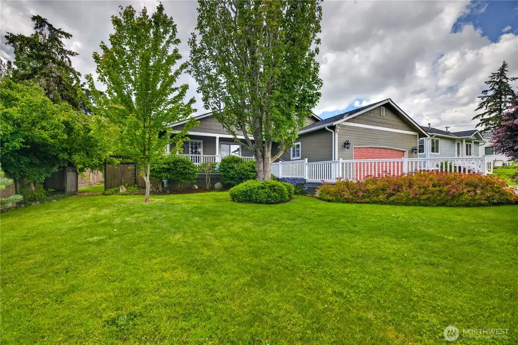 1203 30th Street Anacortes WA 98221