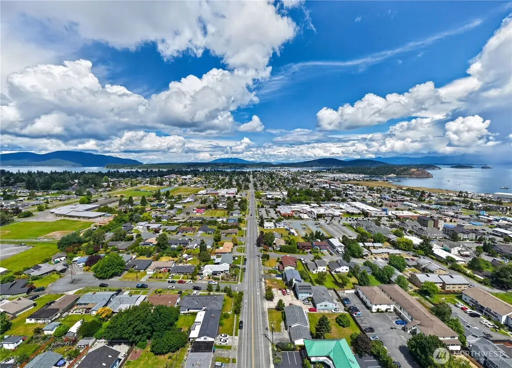 1203 30th Street Anacortes WA 98221