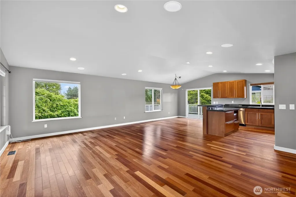 1203 30th Street Anacortes WA 98221