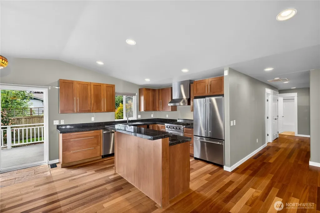 1203 30th Street Anacortes WA 98221