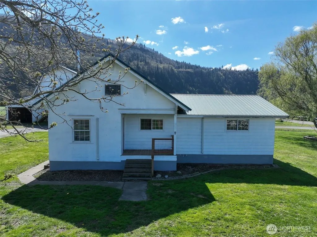 5419 Hillview Road Sumas WA 98295