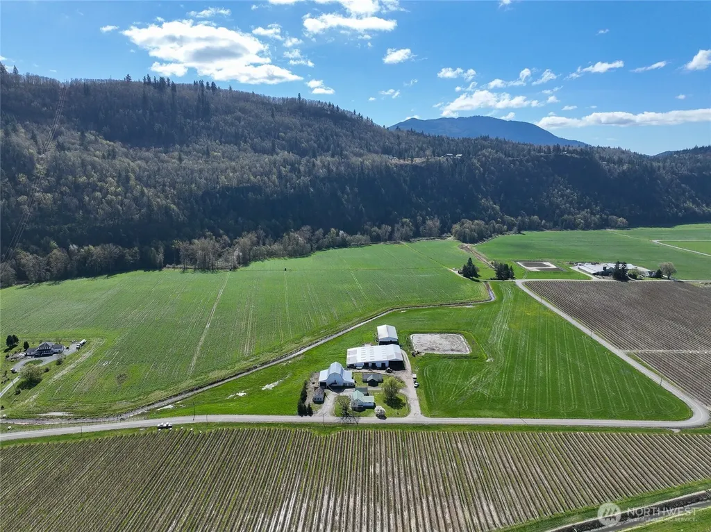 5419 Hillview Road Sumas WA 98295