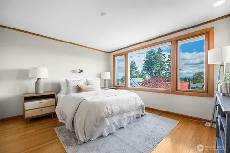 8248 16th Avenue NE Seattle WA 98115