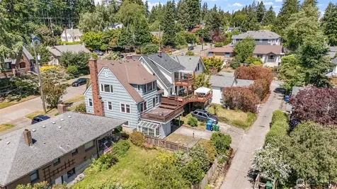 8248 16th Avenue NE Seattle WA 98115